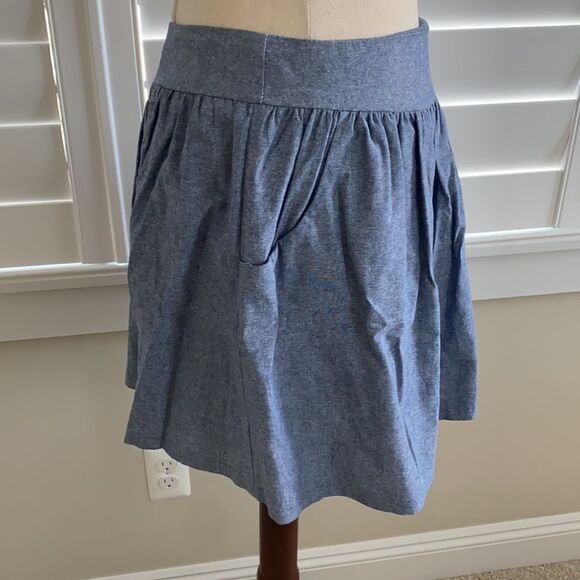Sz S chambray mid thigh length skirt with pockets and ruching - Picture 3 of 8